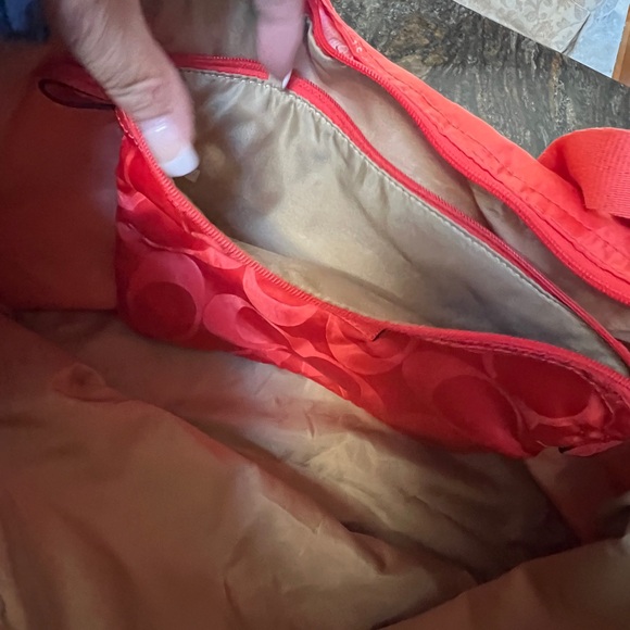 JUST REDUCED!! Coach Packable Tote WITH inner zip snap in pocket. Orange - Picture 8 of 16